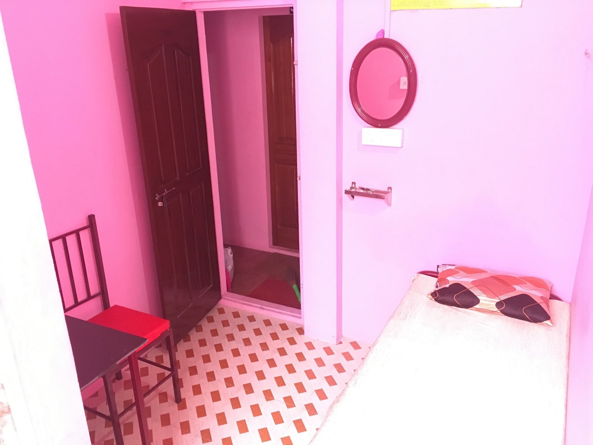Pleasant Inn Kochi Exterior foto